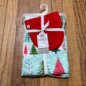 Honest Baby Clothing. You will get this nice swaddle blanket & beanie set.